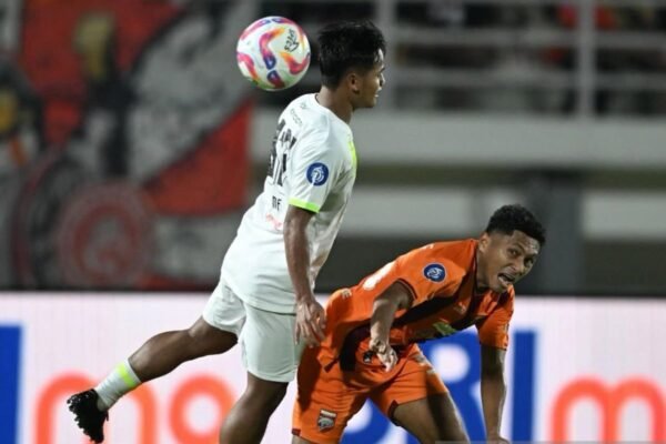 Borneo Imbang Melawan Persebaya dengan Skor 1-1