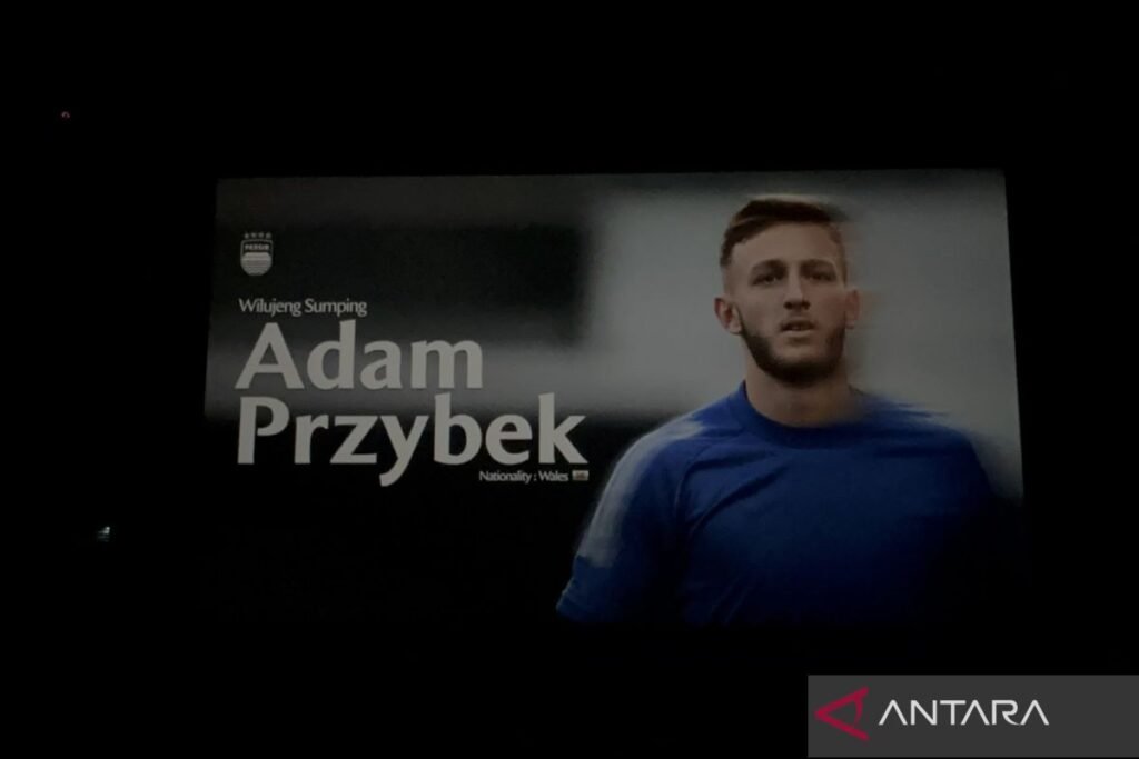 Persib Rekrut Adam Przybek Sebagai Penjaga Gawang Pengganti Mendoza
